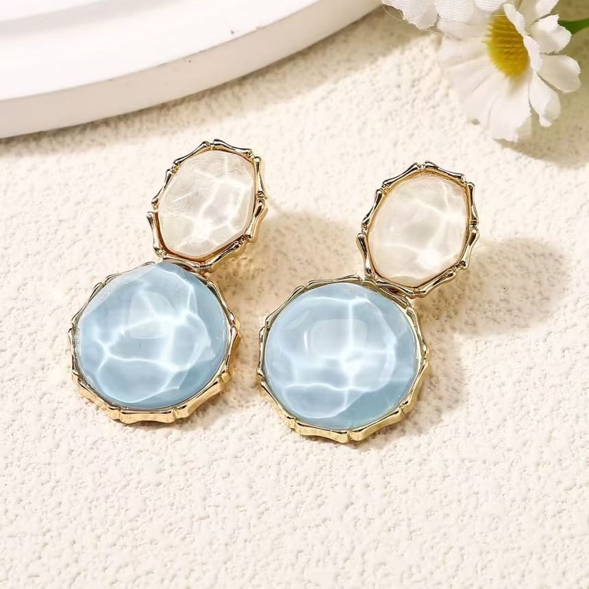 Alloy Drop Ripple Asymmetrical Earring