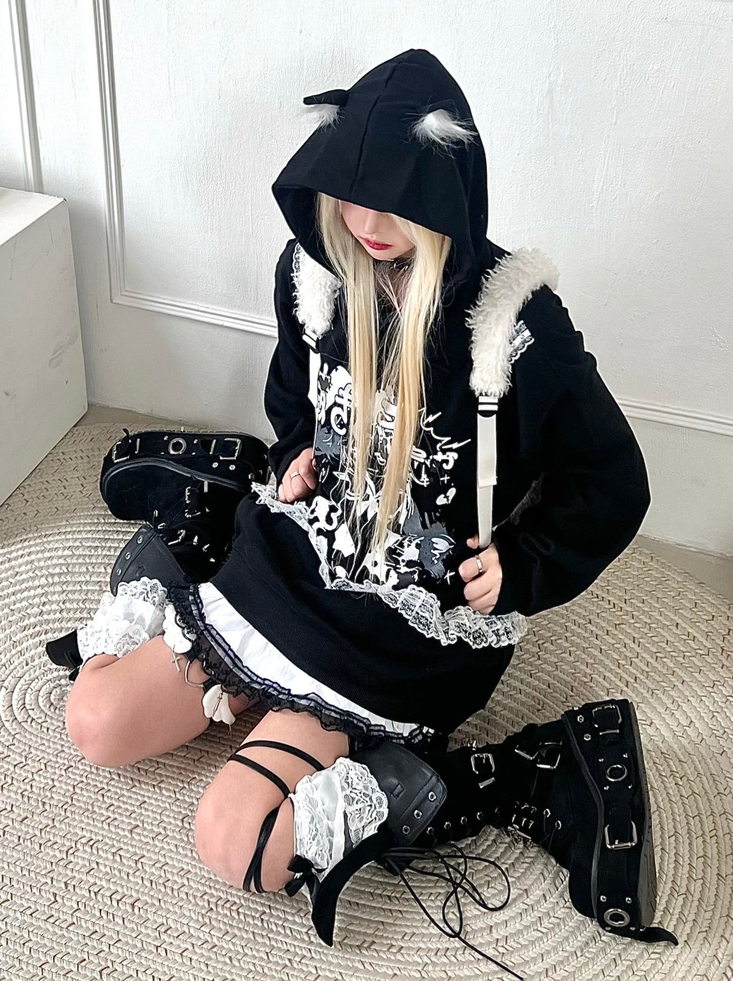 Sweat à capuche Catgirl Over Hooded