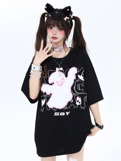 Lockere Stickerei Dunkles kleines T-Shirt Ghost