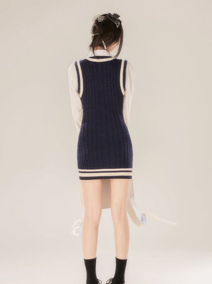 Robe universitaire en tricot style gilet longue