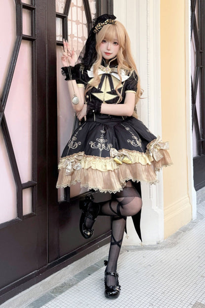 Dress + Cute Dark Shawl Lolita