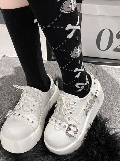 Chaussures à plateforme punk cloutées Lolita