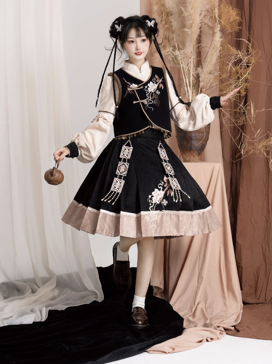Exotic Plus Blouse Vest Flower Sleeve Bag Shoulder Balloon Flared Skirt