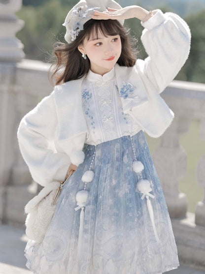Robe courte en fourrure chinoise bleue Ice