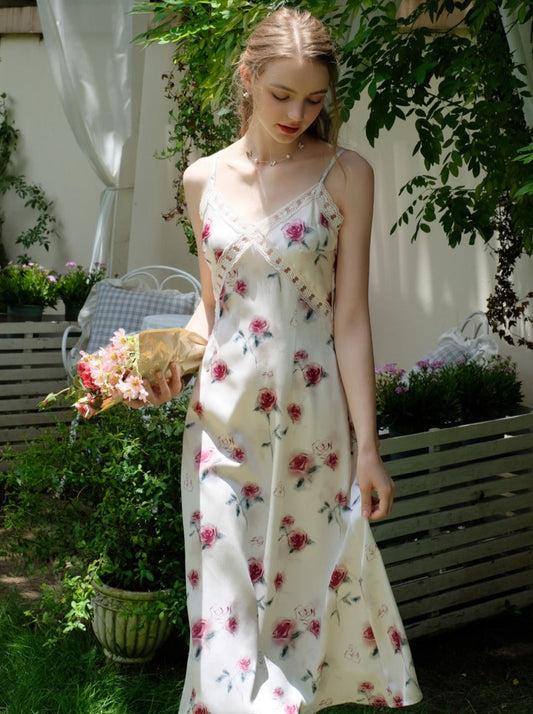 White Dress Pure Flower Sweet Camisole
