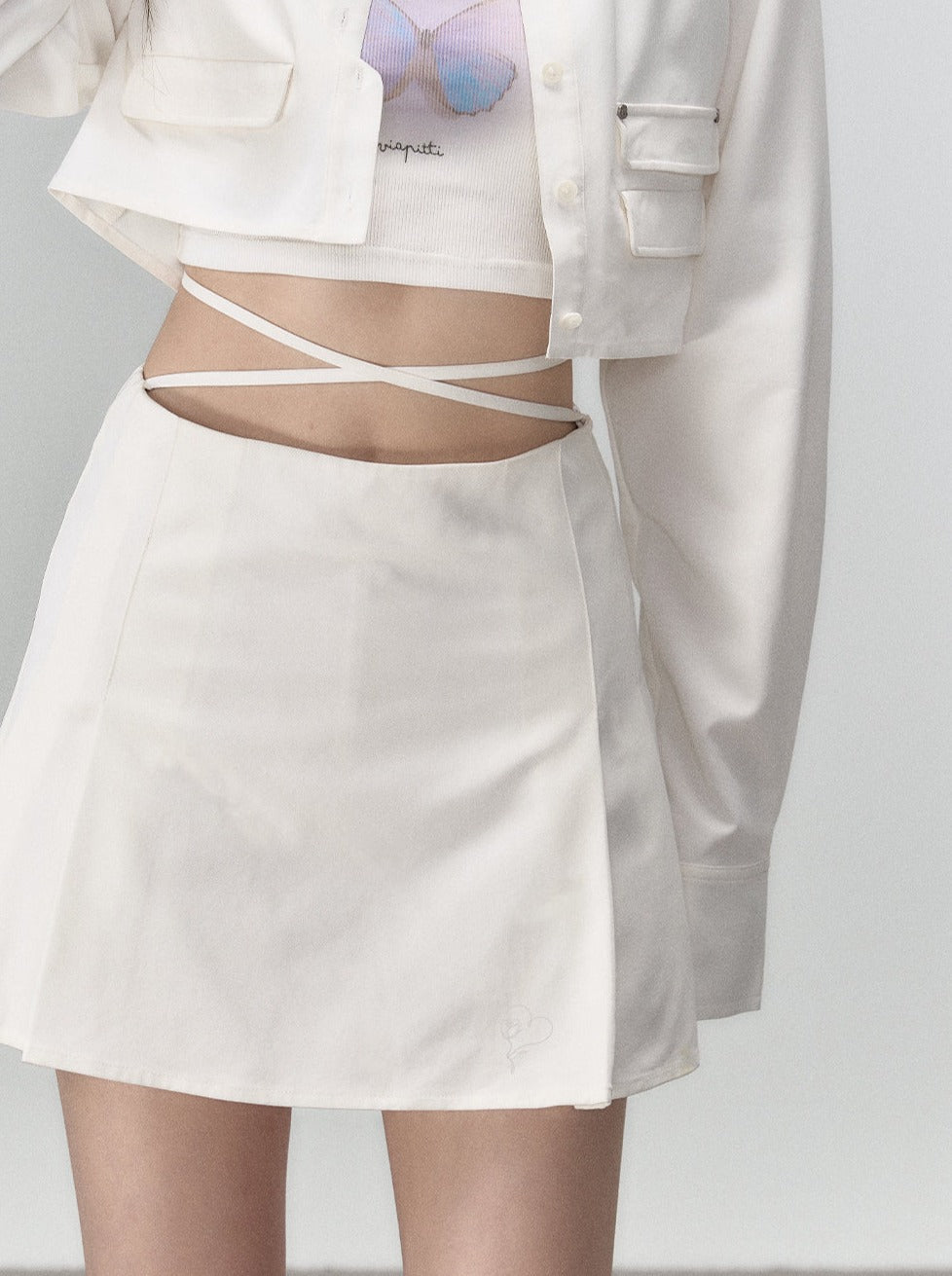 Jupe tendance deux pièces veste manteau + short