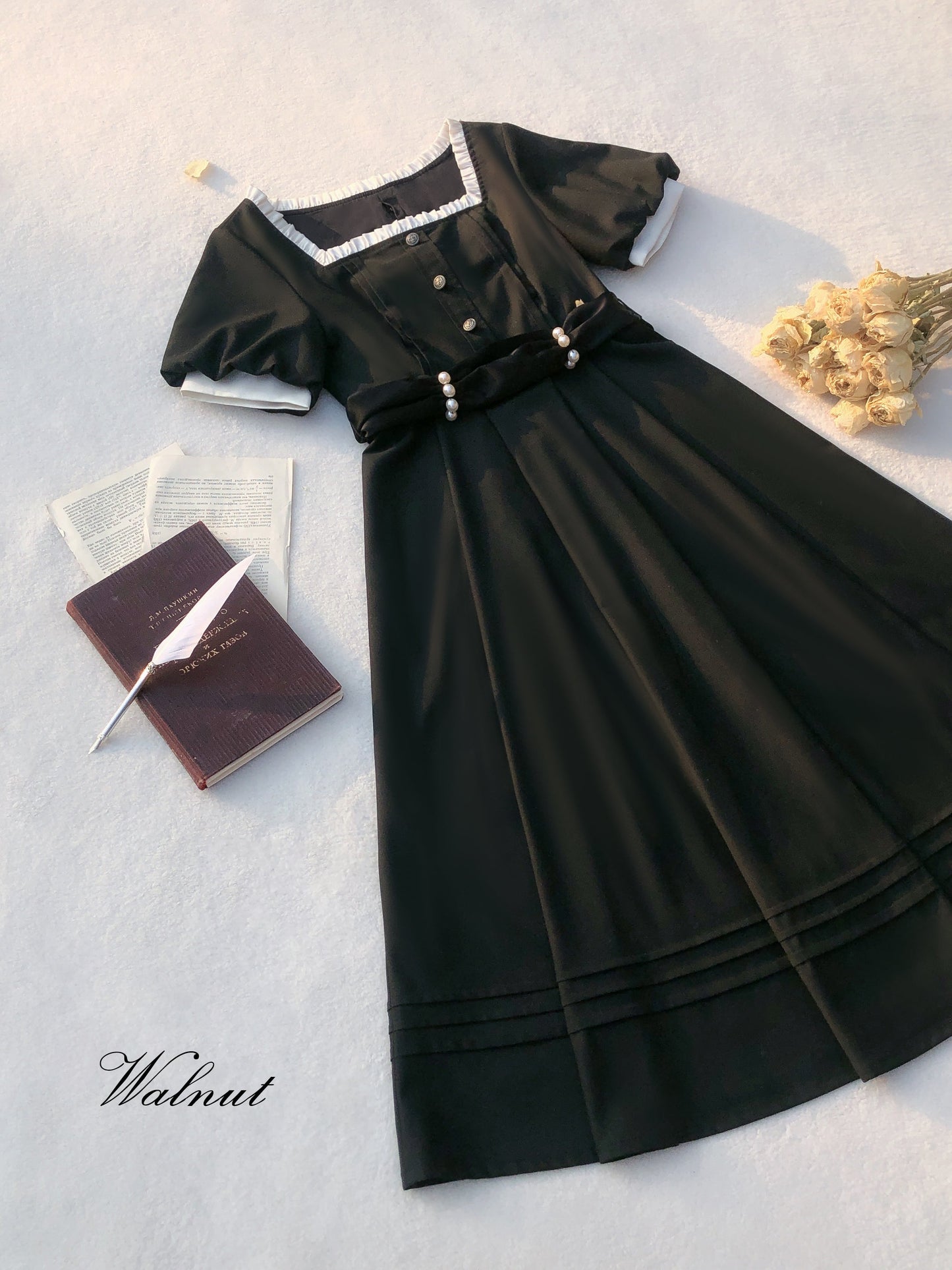 Square Black Pearl Waist Necklace French Collar Dress Black Ribbon Catsuit Retro