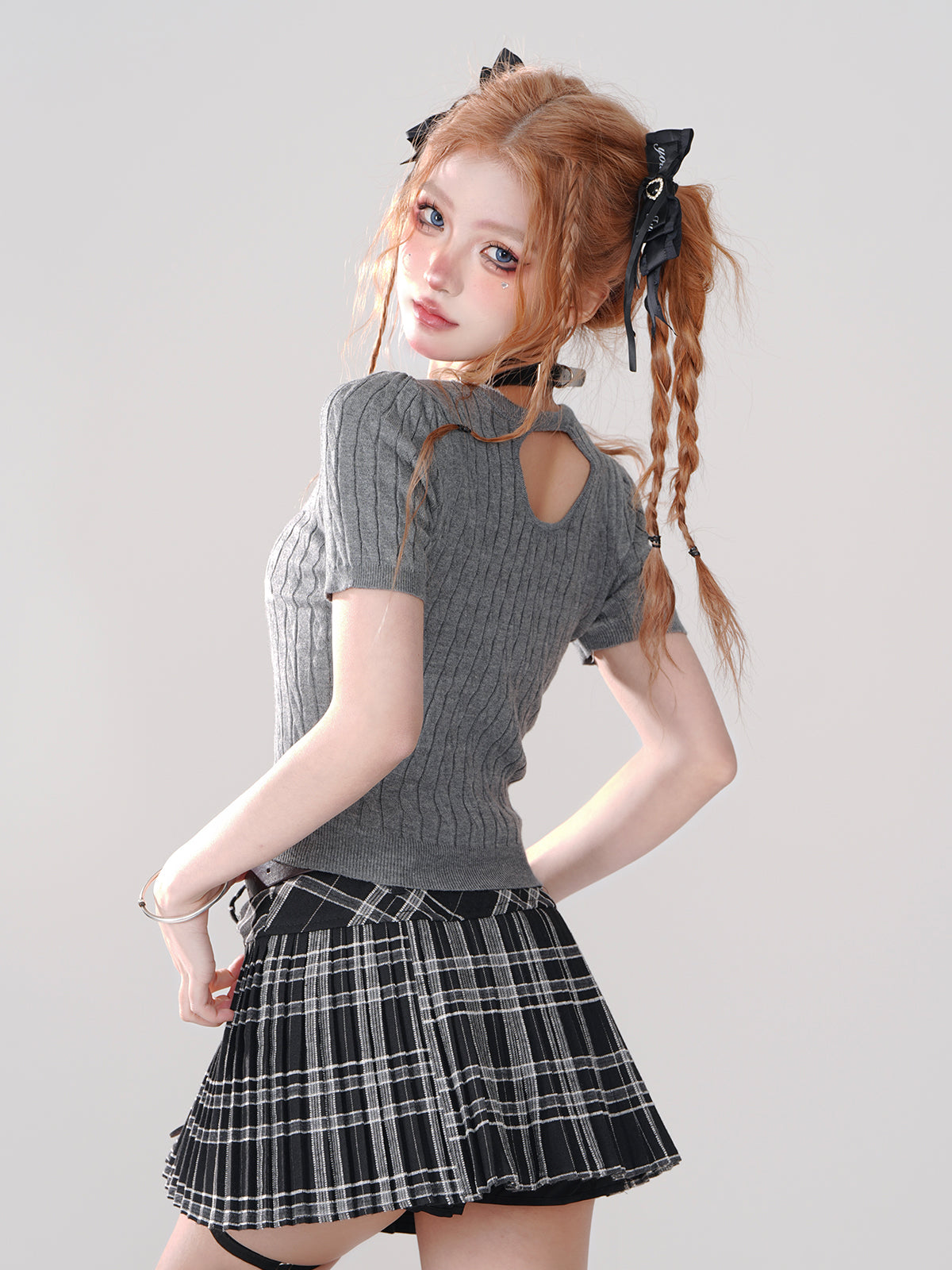 Girly Bow Short Top Tight