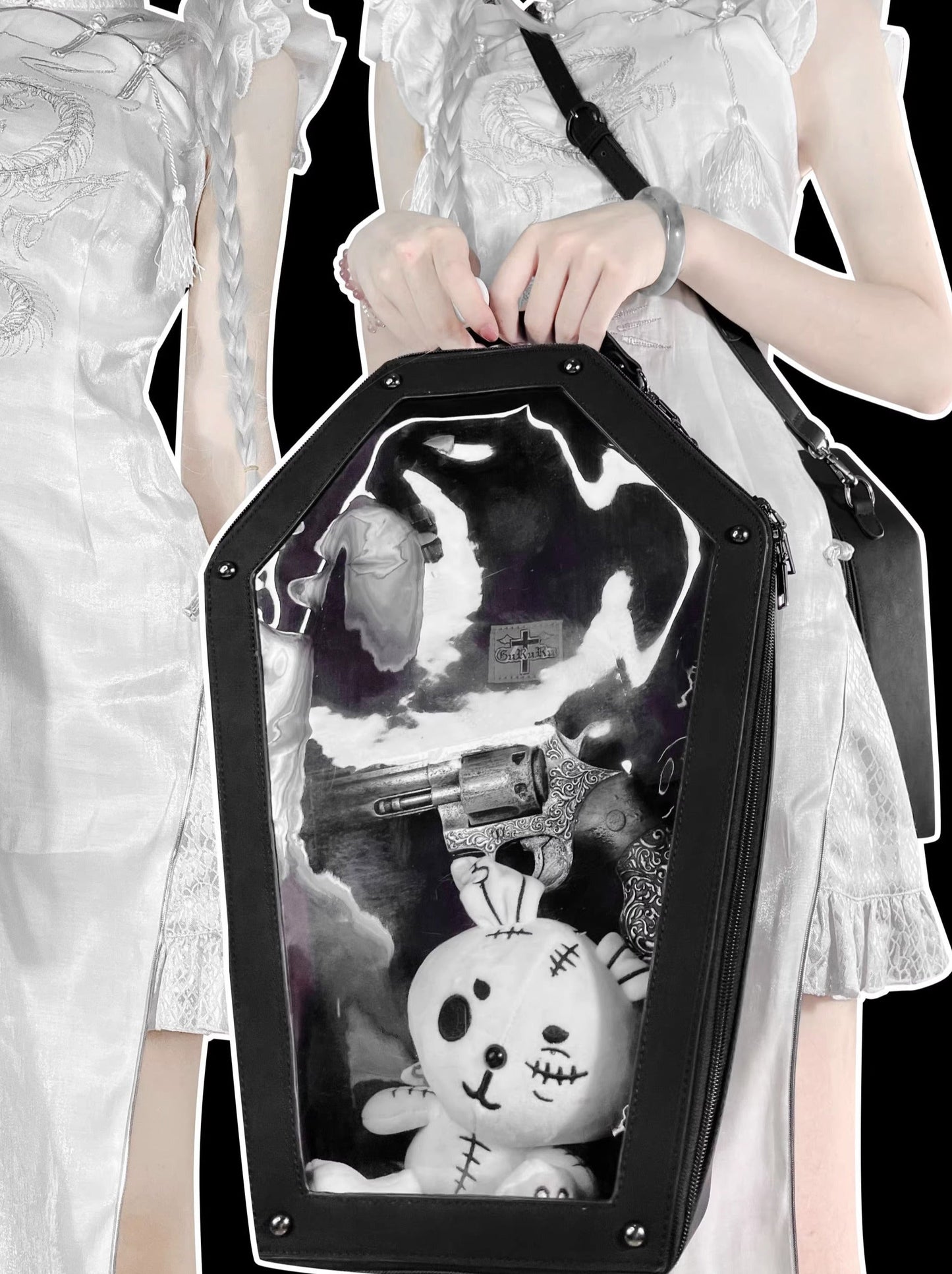 Coffin Pain Cross Bag Spider