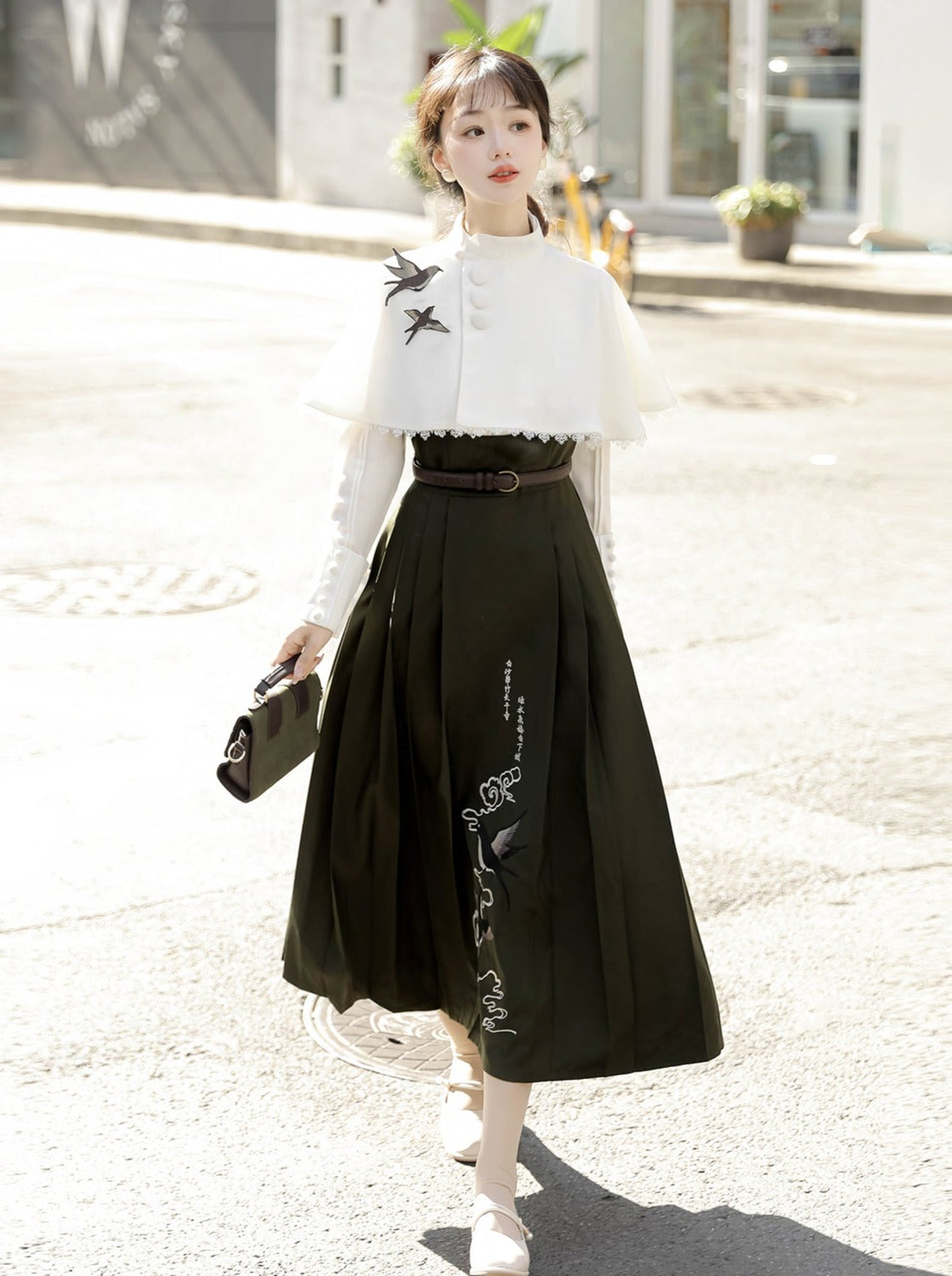 China Short Cape + Skirt Pleated + Retro Blouse