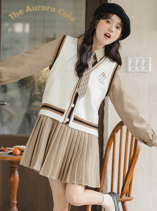 Chemise plissée en tricot universitaire + gilet habillé