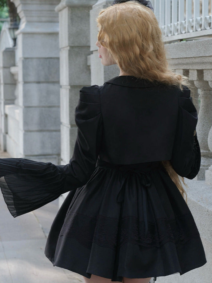 Chemisier en dentelle blanche + veste noire, robe classique noire, style gothique et nuit à volants, voyageuse