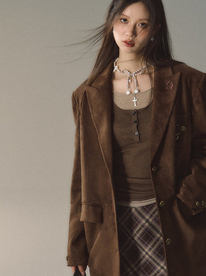Costume en velours et veste en imitation daim