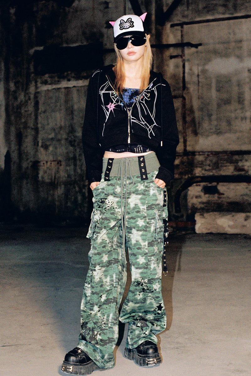 Devil Pointed Crackle Hooded Short Sweatshirt