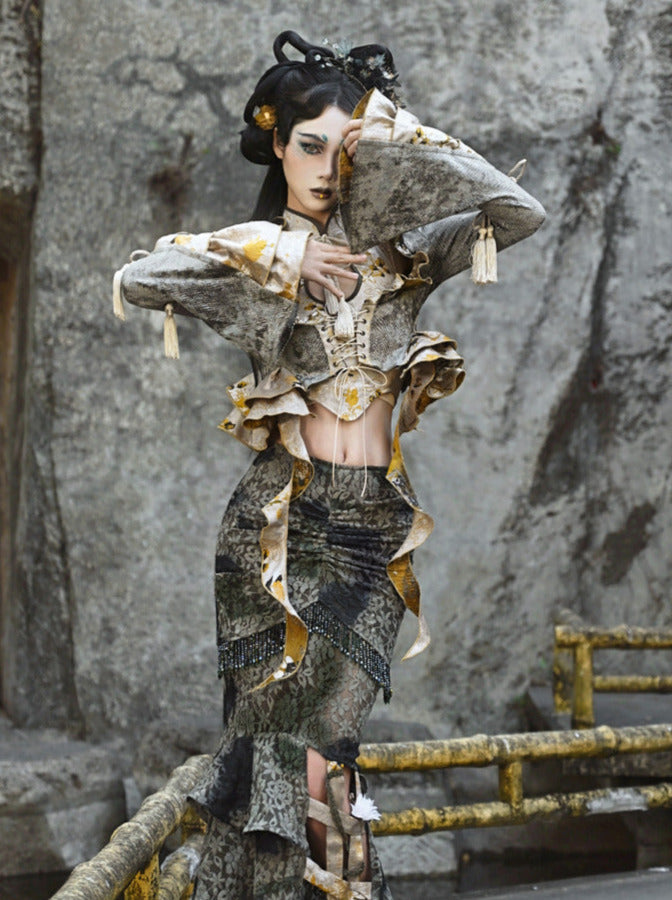 Veste courte en dentelle chinoise à pompons et sangles de dragon