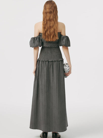 Top Langes, schulterfreies Schlauchkleid