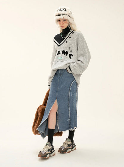 Vネッククールオーバーニットロゴ