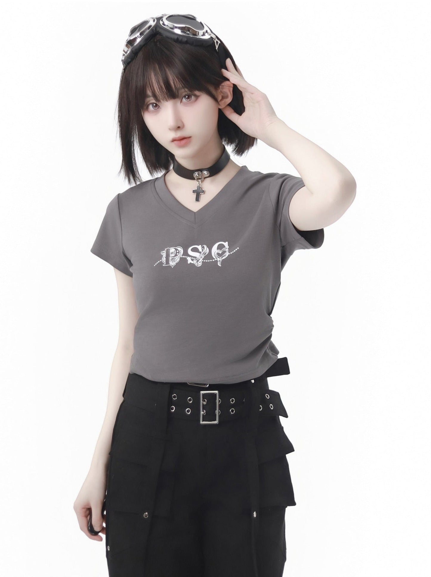 Weißes T-Shirt mit V-Ausschnitt, grau, schmal