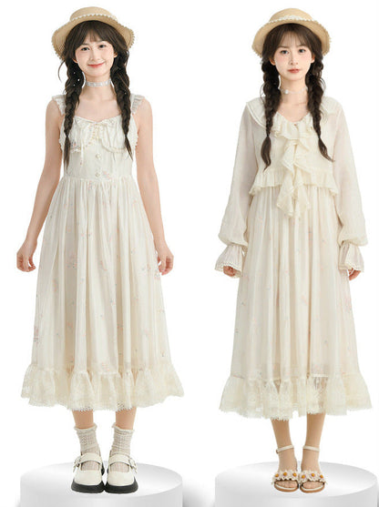 Robe en dentelle florale à volants sur les épaules, veste imprimée romantique