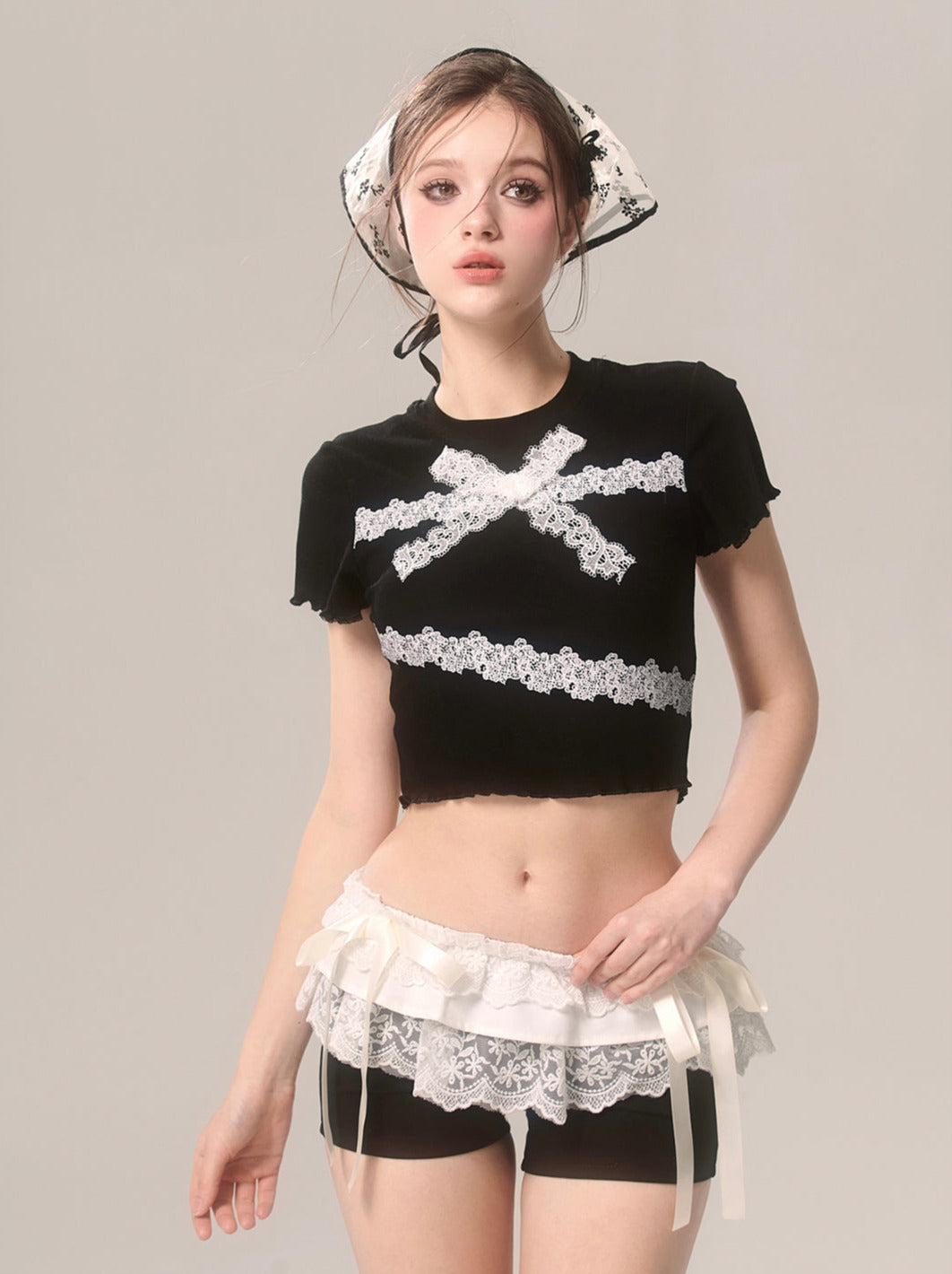 Slim Lace T-Shirt Frill Short Ribbon