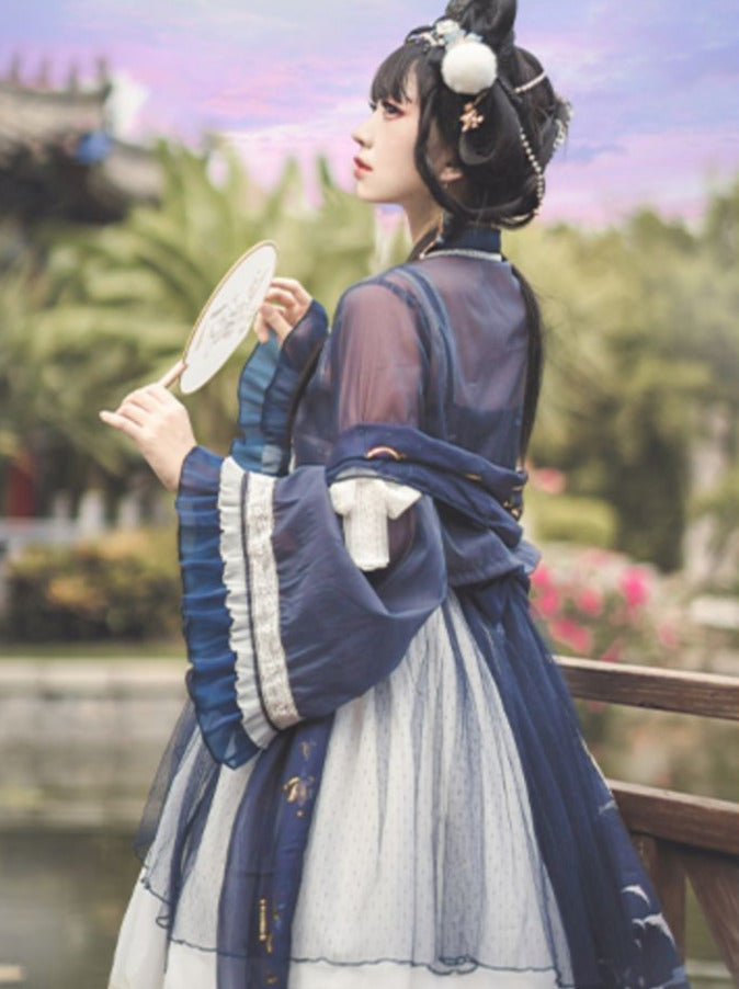 Ensemble Lolita Night Crescent Moon Robe suspendue