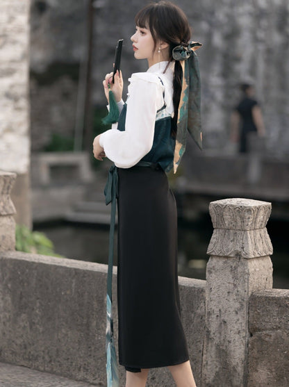 China Suspenders Blouse Green Dark + Skirt + Scarf