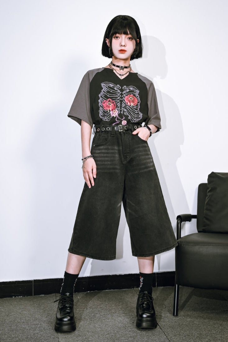 Bone Flower Bicolor Raglan Top V-Neck