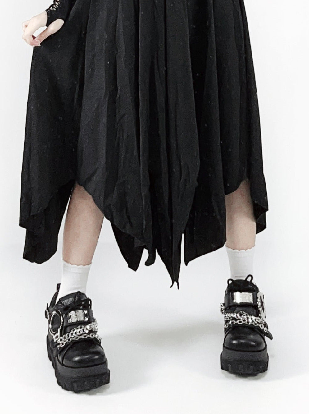 Shoes Cuff Hand Platform Metal Dark