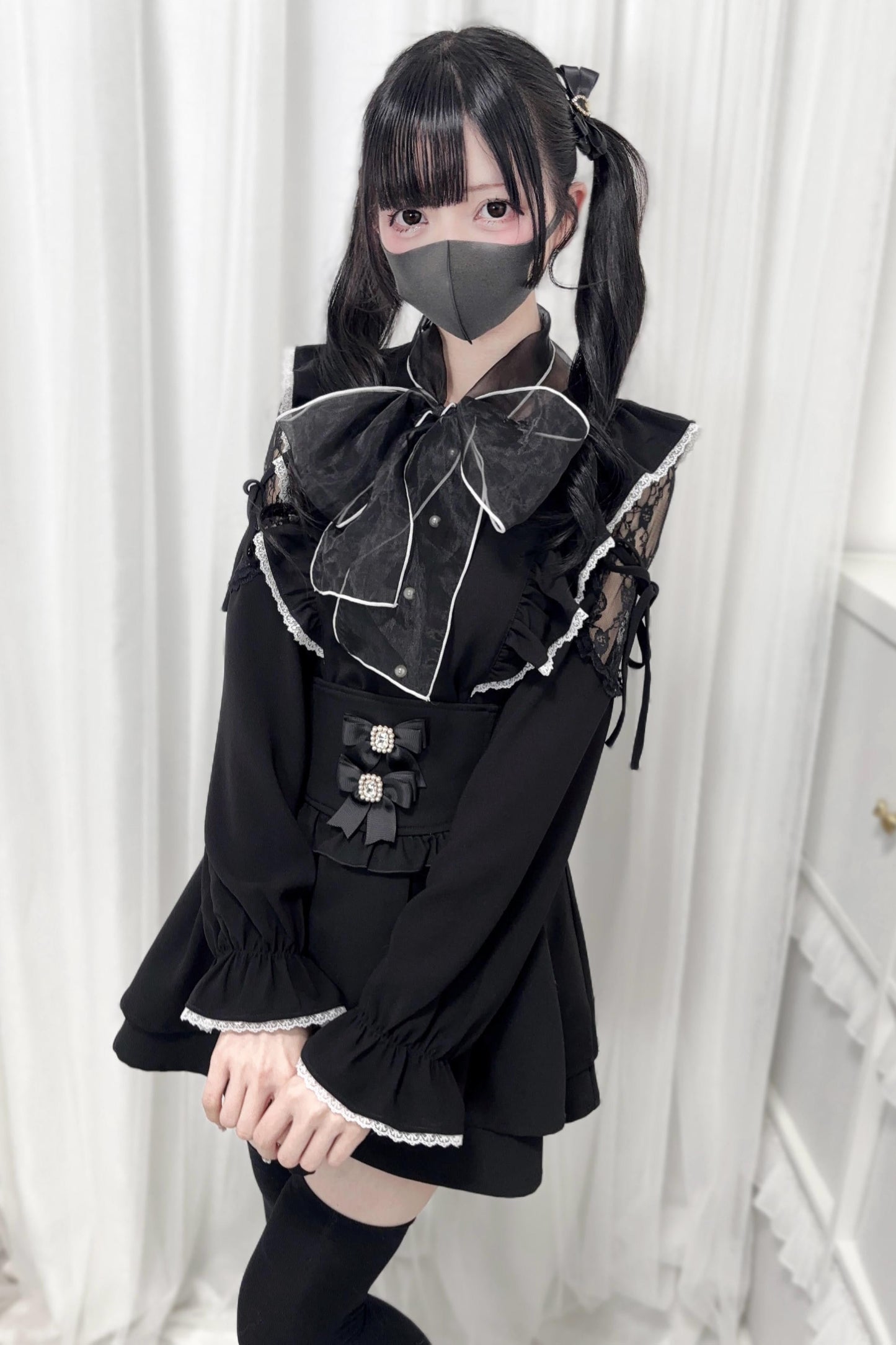 Big blouse mine ribbon