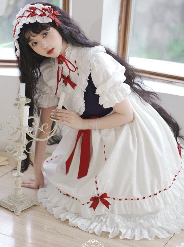 Robe Lolita pour poupée, ravissante