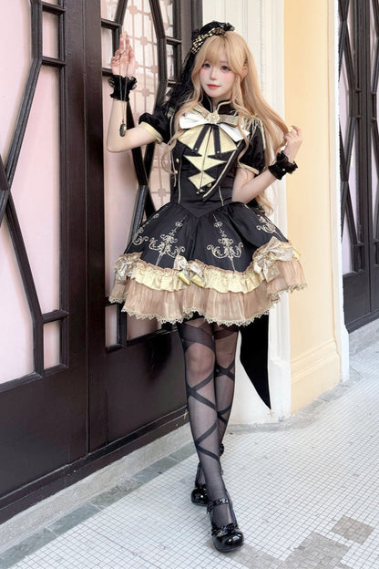 Dress + Cute Dark Shawl Lolita