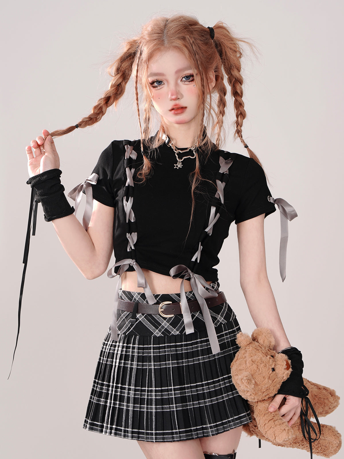 Ribbon T-Shirt Knot Design Love Short Black