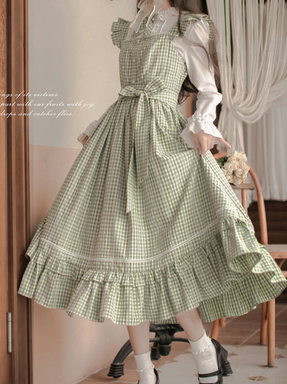 Ensemble robe verte + chemise à carreaux sur les épaules + col à volants, volants forestiers, ruban français