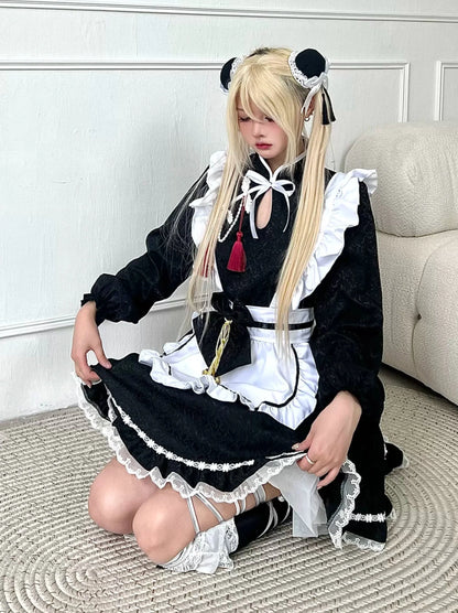 Ensemble de servante chinoise avec manches à ruban noir, tablier, manches et robe longue et courte, blanc