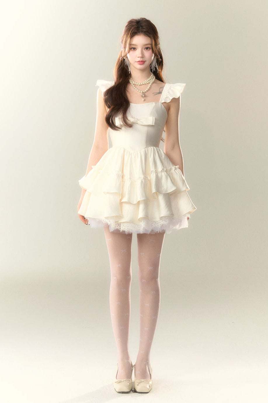Flying Cream Dress Lace Sleeve Shoe Puffy
