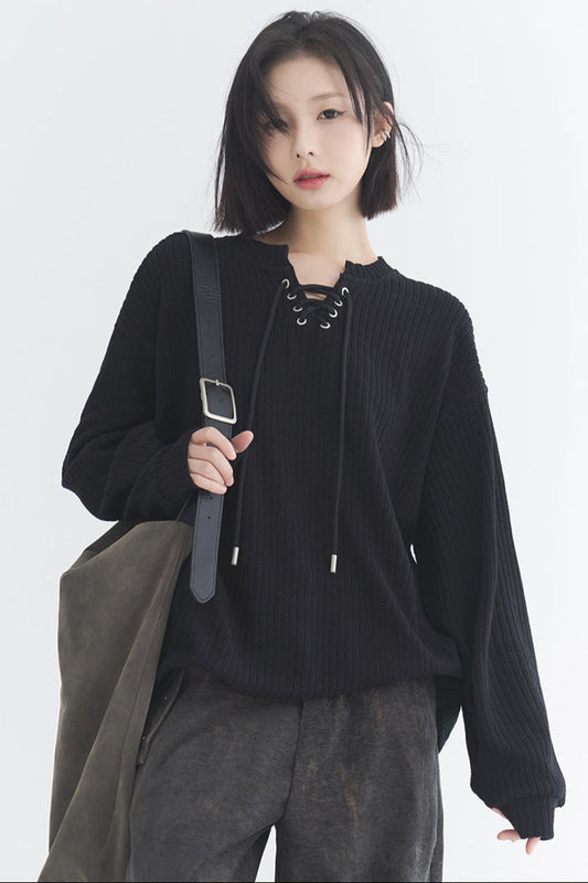Oversized knit top V-neck