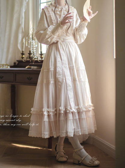 Haut à pois taille haute Lolita à volants et ruban, robe d'été légère, élégante et douce avec ruban en dentelle