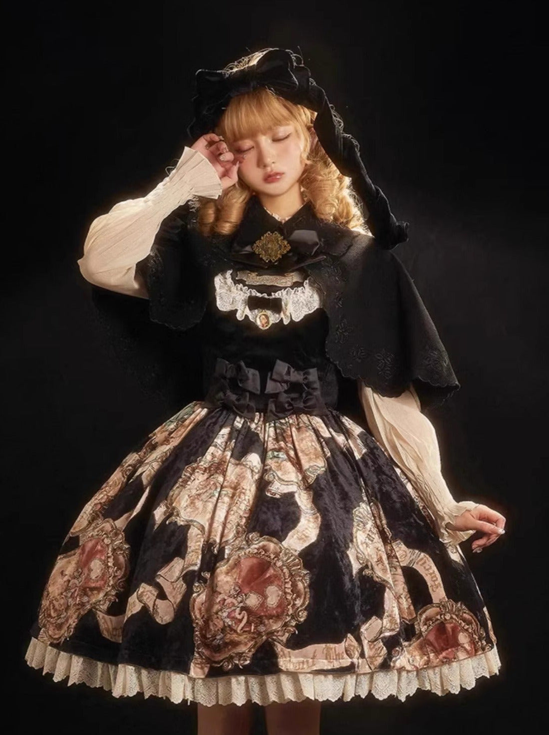 Lolita Cape Dry Doll Antique Embroy Cape