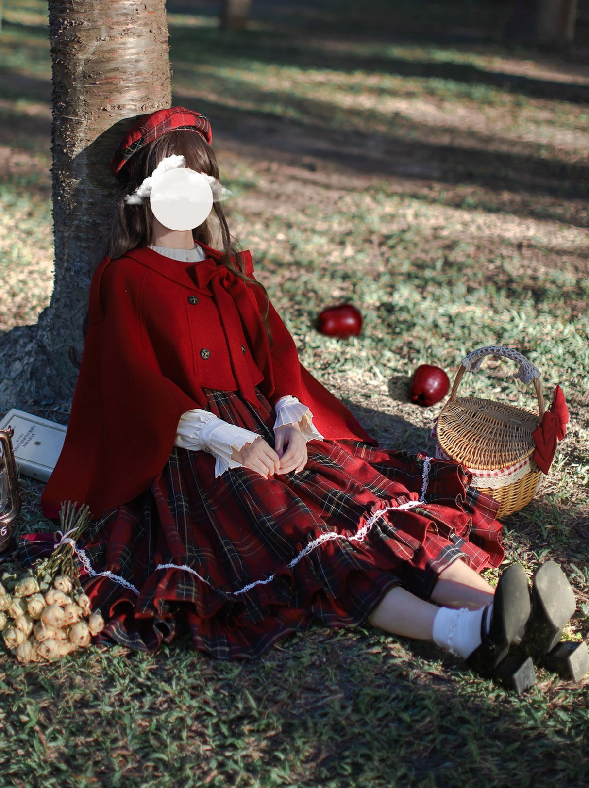 Robe Col Ruban Capuche Tête Montante Rouge Petit + Écharpe À Volants Plissée Cape Manteau Chemise À Carreaux