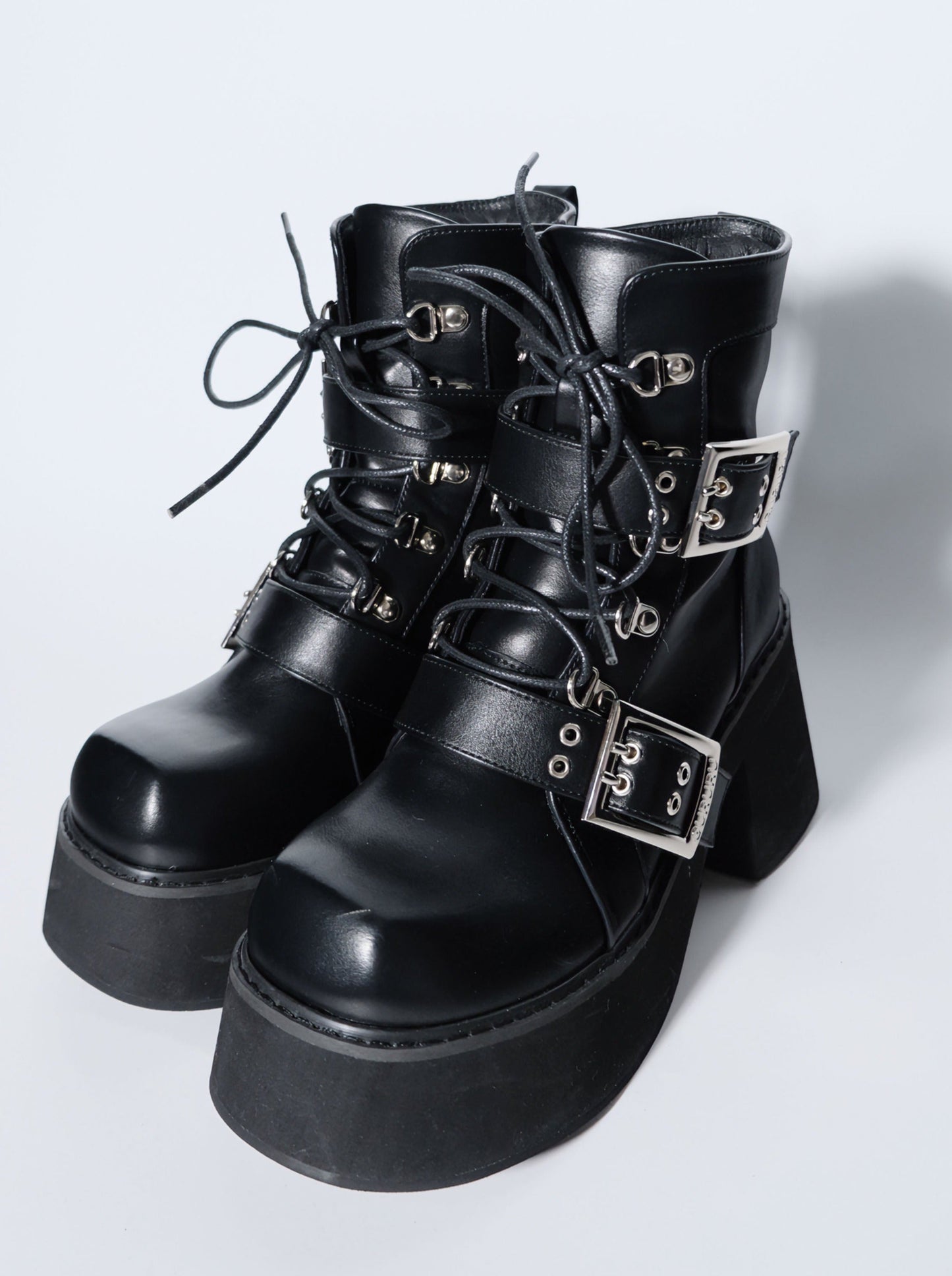 Bottes courtes noires style punk mat à bout carré style sous-culture Y2K