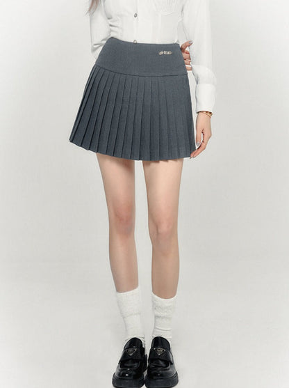 Chemise rétro avec gilet et jupe slim plissée style collège