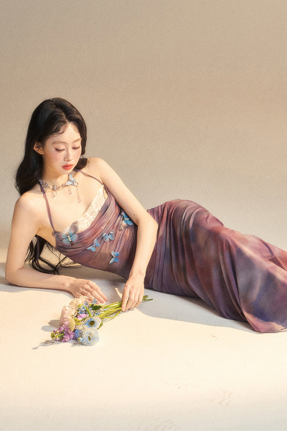 Tight-Style One-Shoulder Lace Dress