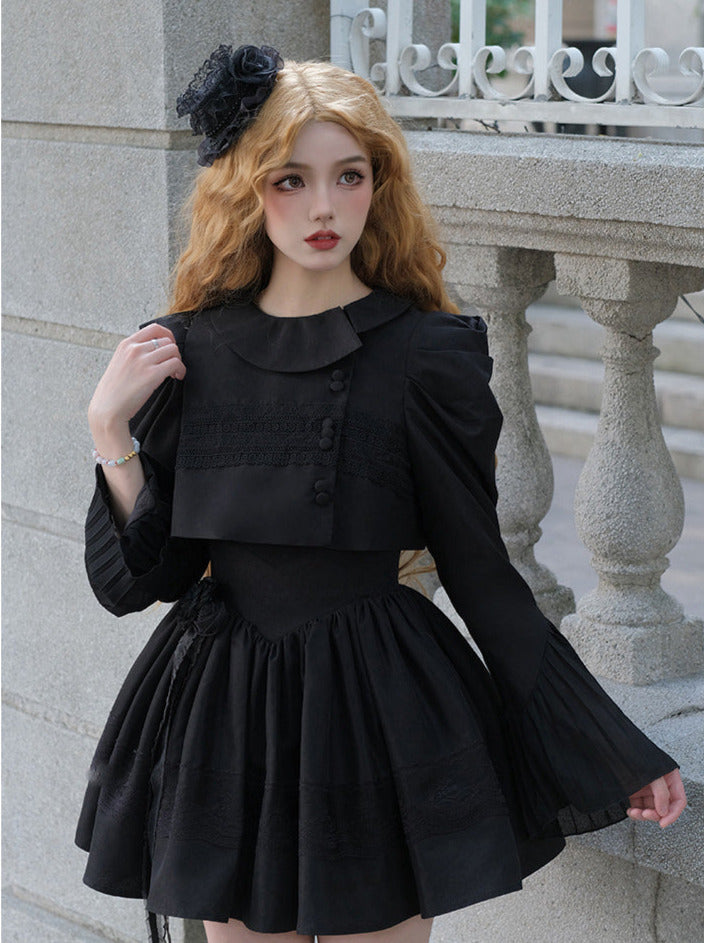 Chemisier en dentelle blanche + veste noire, robe classique noire, style gothique et nuit à volants, voyageuse