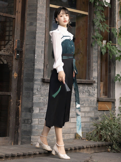 China Suspenders Blouse Green Dark + Skirt + Scarf