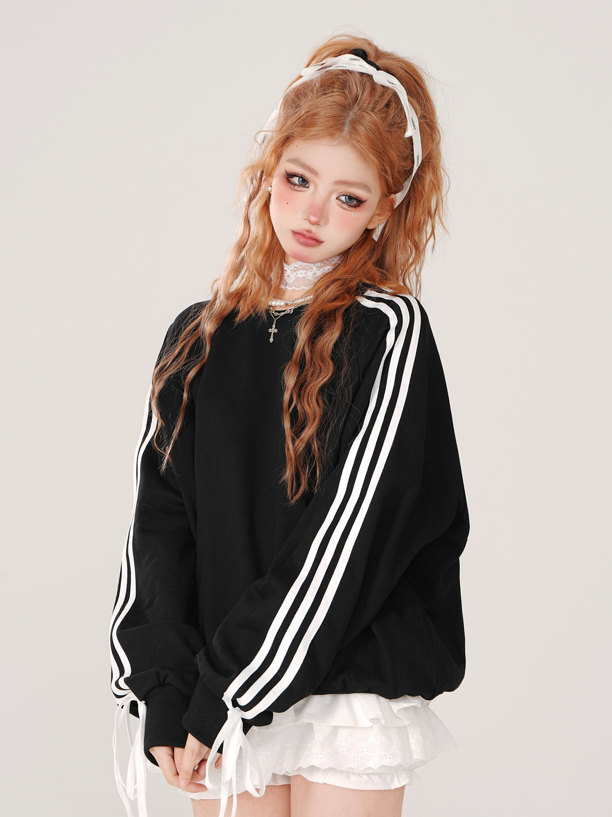 Casual Design Sweatshirt Side