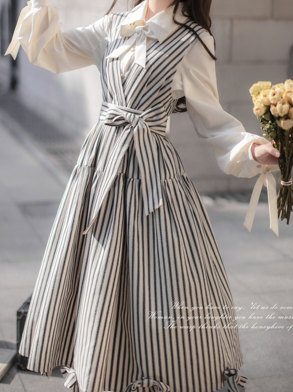 Dress Ribbon Ribbon Shirt Retro French V-Neck Striped