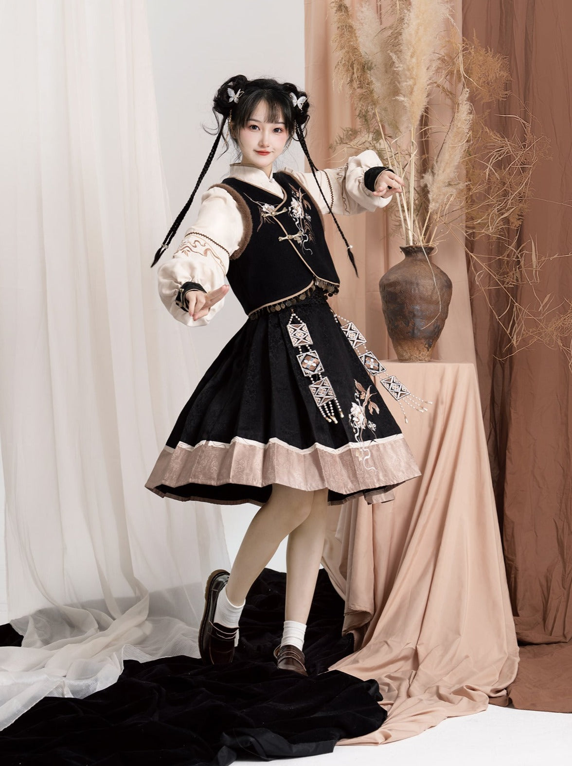 Exotic Plus Blouse Vest Flower Sleeve Bag Shoulder Balloon Flared Skirt