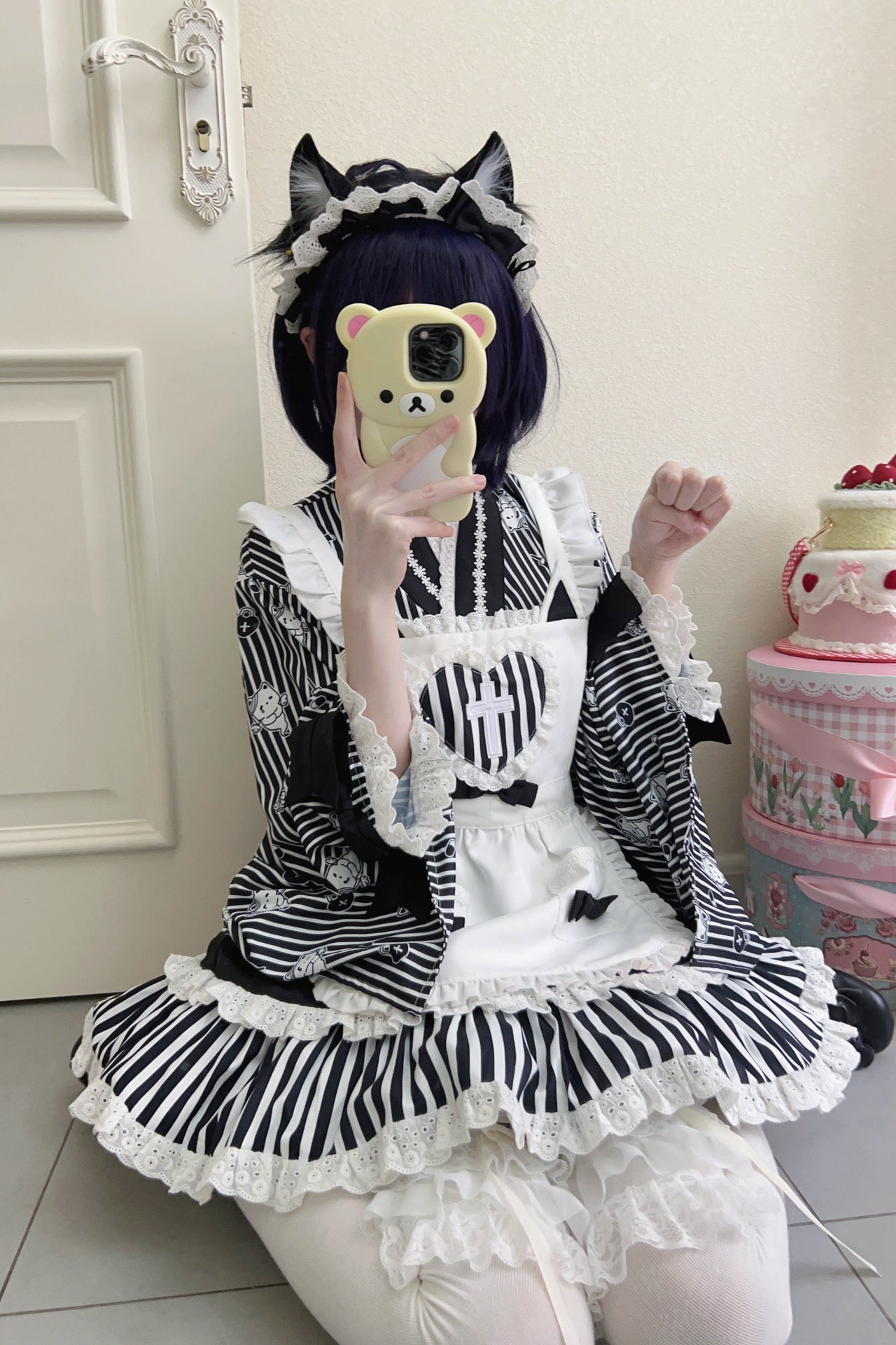 メイドロリータ日本の医療ストライプ