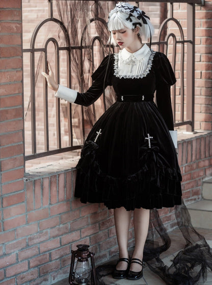 Velvet Gothic Maid Cross Dress Dark Lolita
