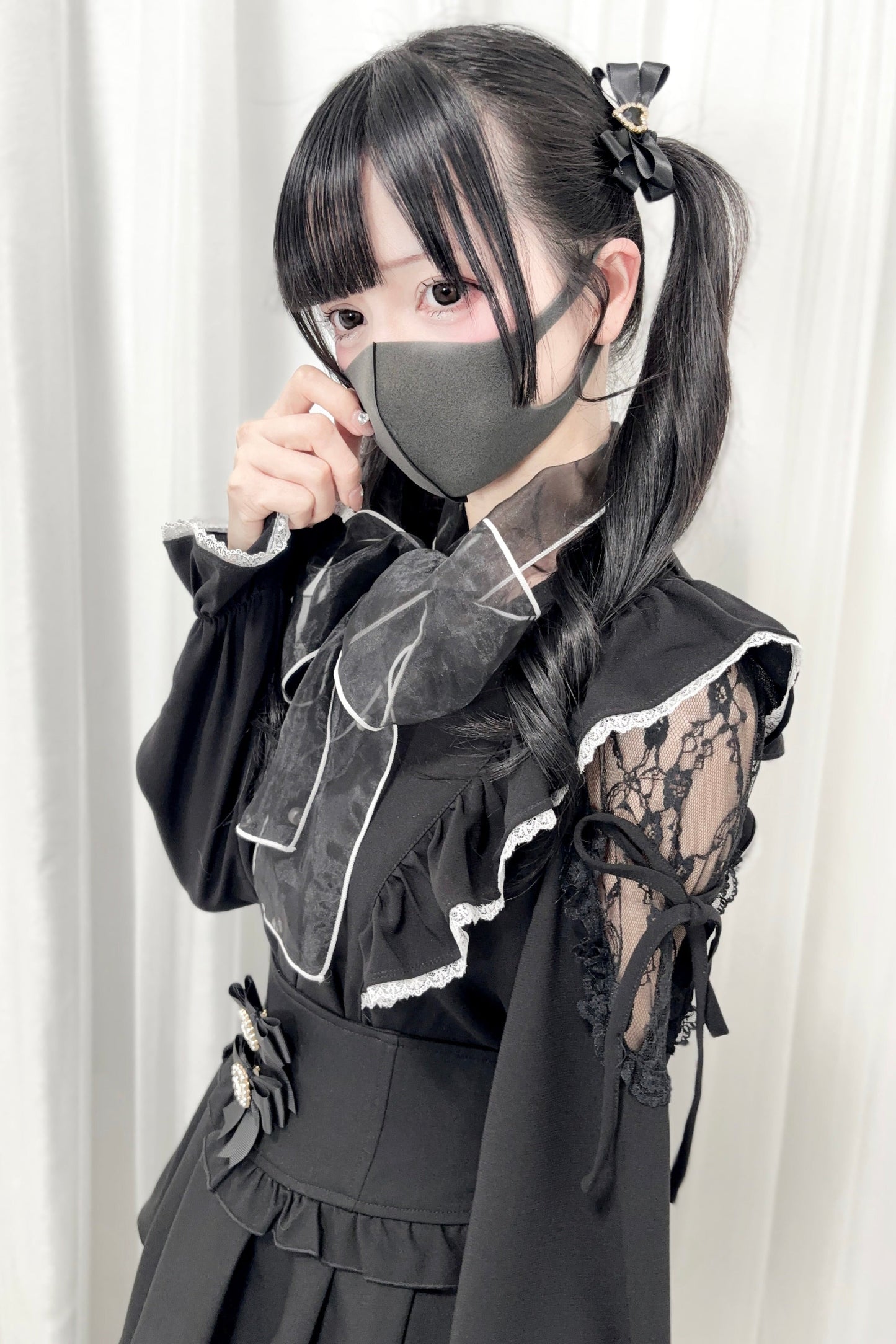 Big blouse mine ribbon